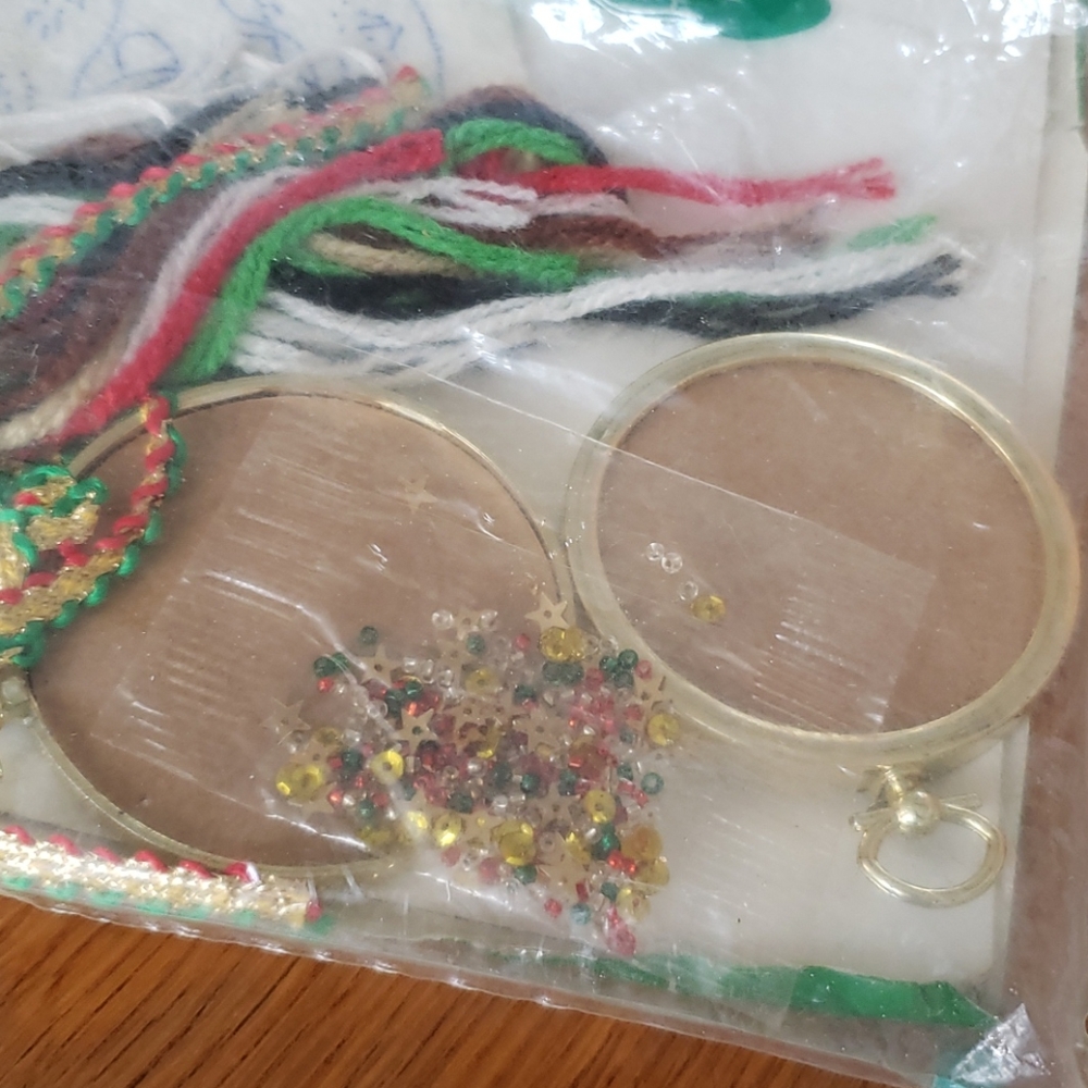 Paragon‎ Needle Craft Snowman Reindeer Ornament Kit - Picture 9 of 12